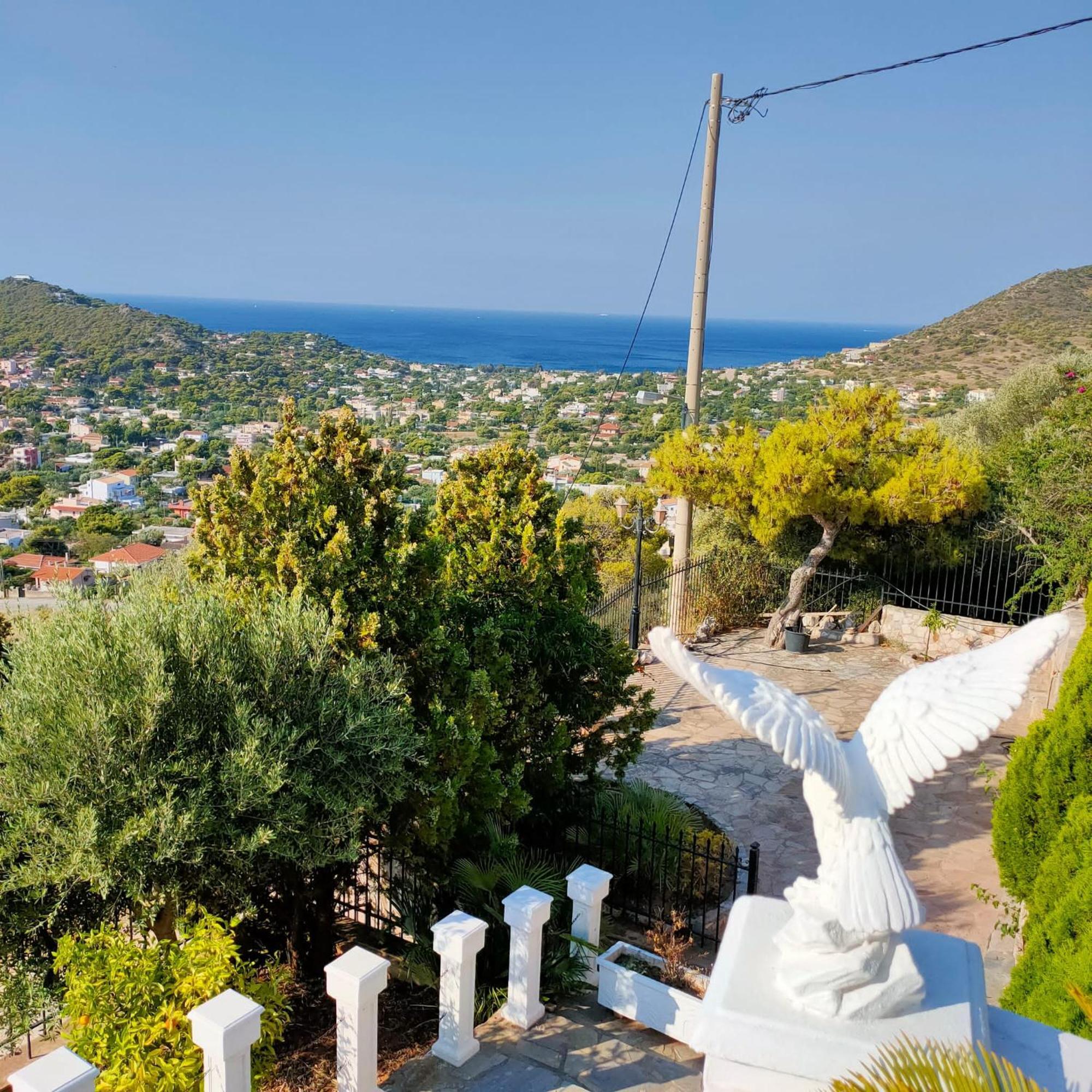 Eagles Nest Athenian Riviera In Aghia Marina Near Lagonisi, Next To The Close To Athens Airport *